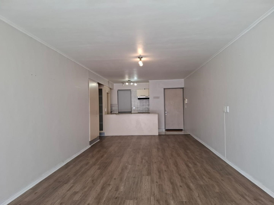 To Let 2 Bedroom Property for Rent in Sea Point Western Cape